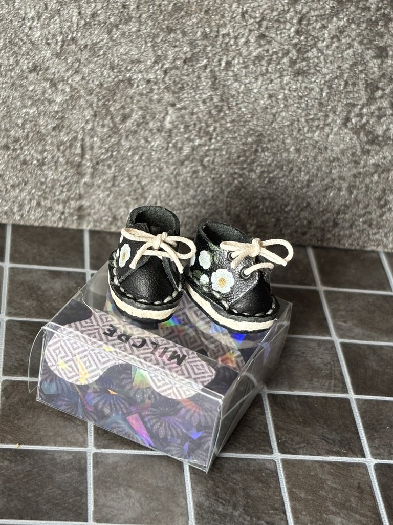 椿スニーカー 本革靴 10センチぬい オビツ11