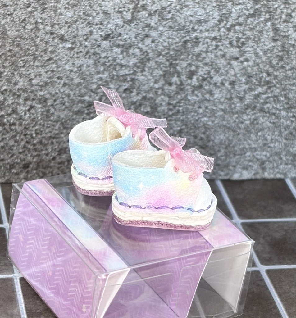 ゆめかわスニーカー🫧まどろみの空 オビツ11 9〜12cmぬいサイズ