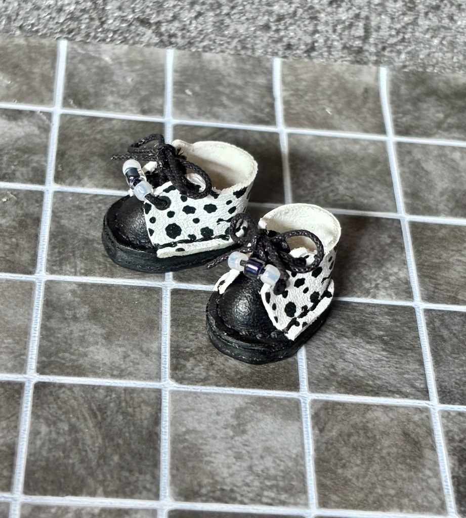 🐾ダルメシアン柄スニーカー