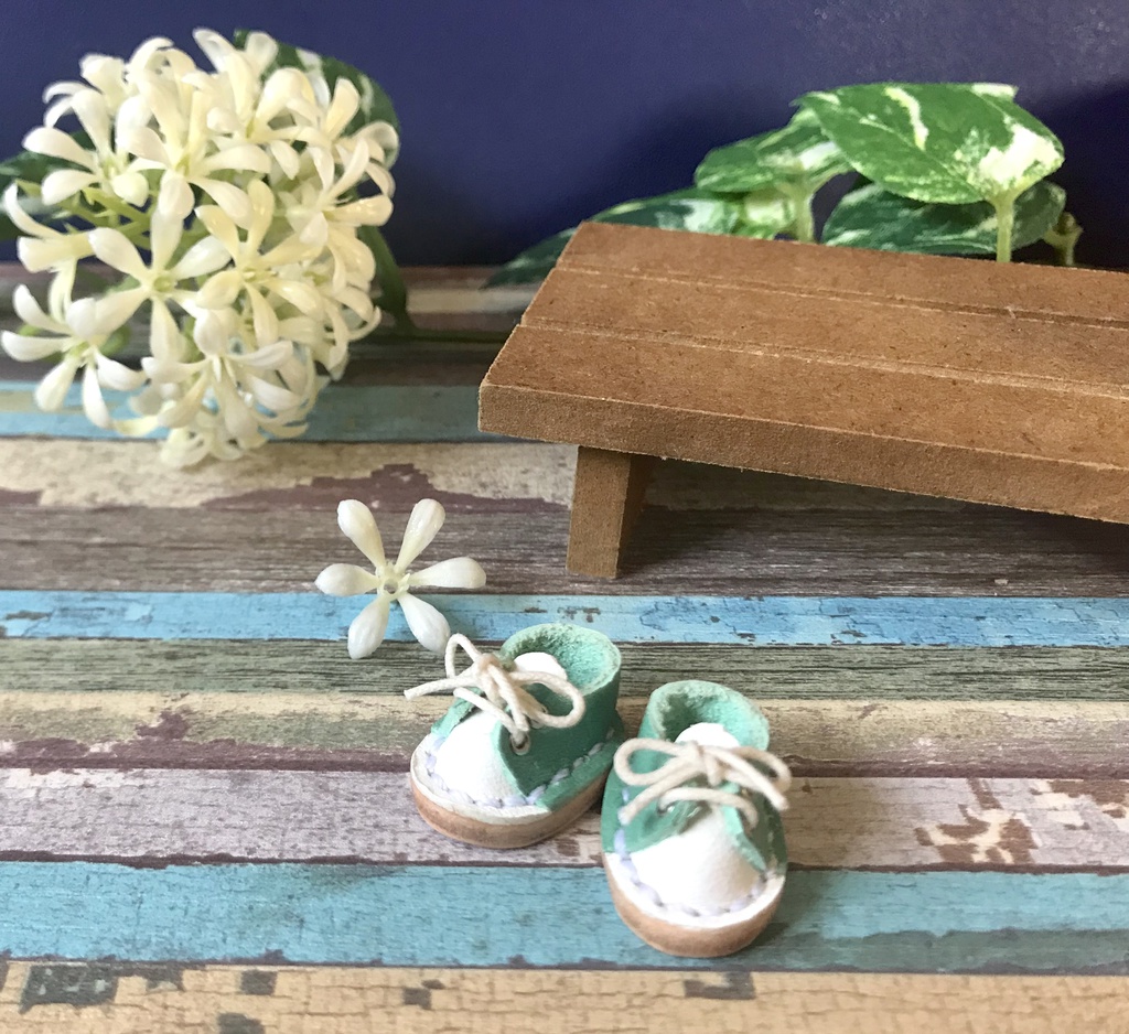 パステルカラー オビツ11 本革靴