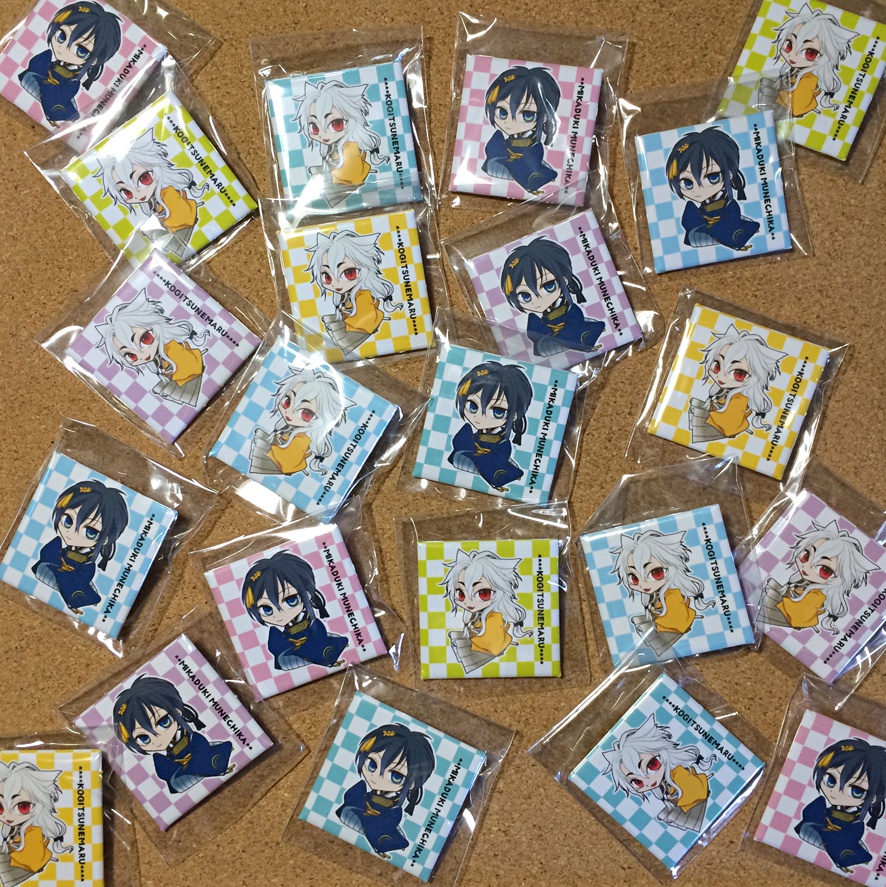 小狐丸スクエア缶バッジ