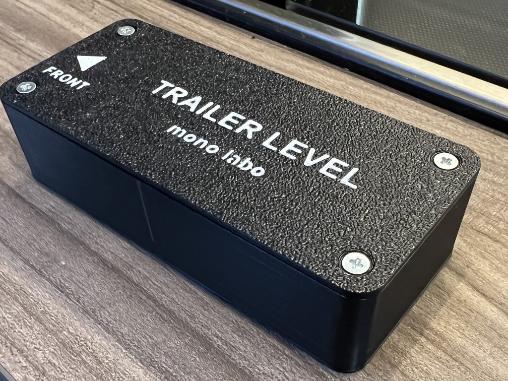 【先行販売】TRAILER LEVEL — スマホで見る水平モニター(専用マウント付きフルセット)
