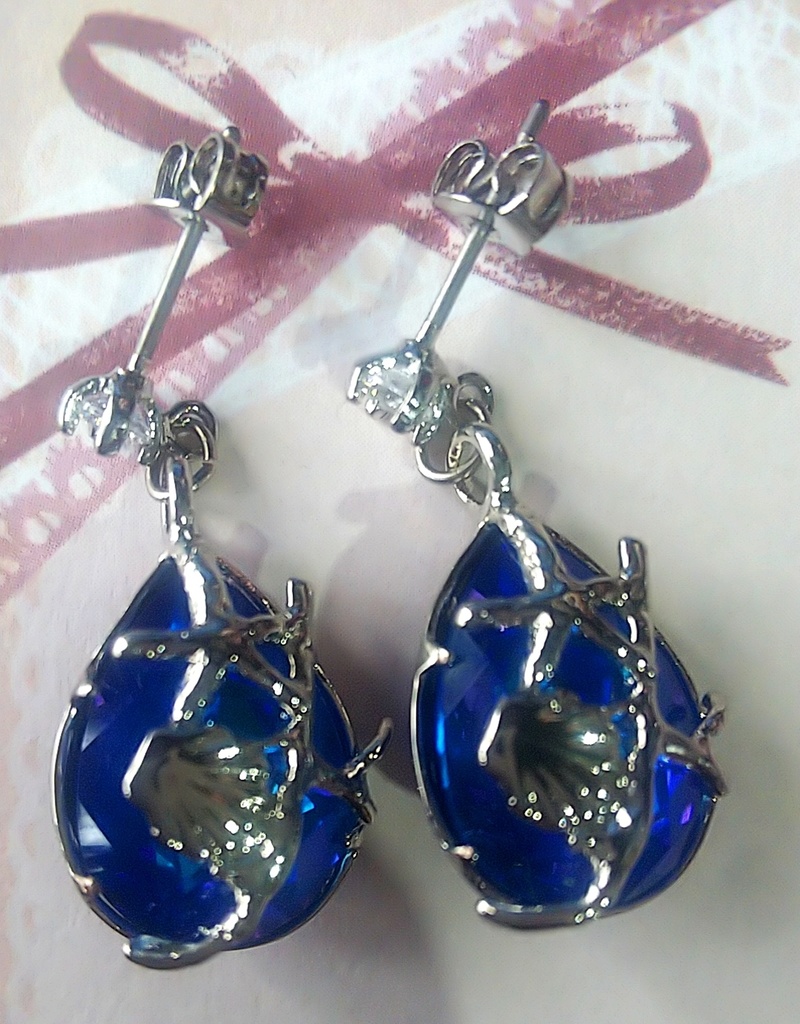 ピアス『人魚の涙』