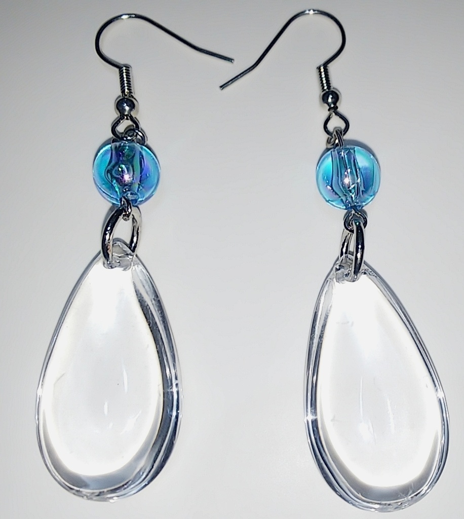 ピアス『雨催』