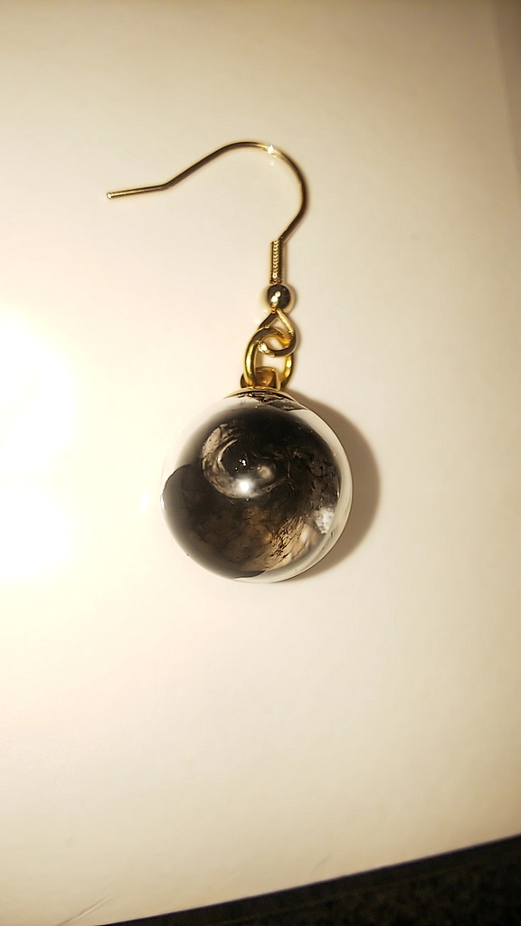 ピアス『澱』