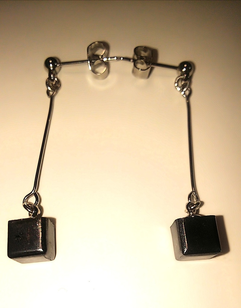 ピアス『怪盗』