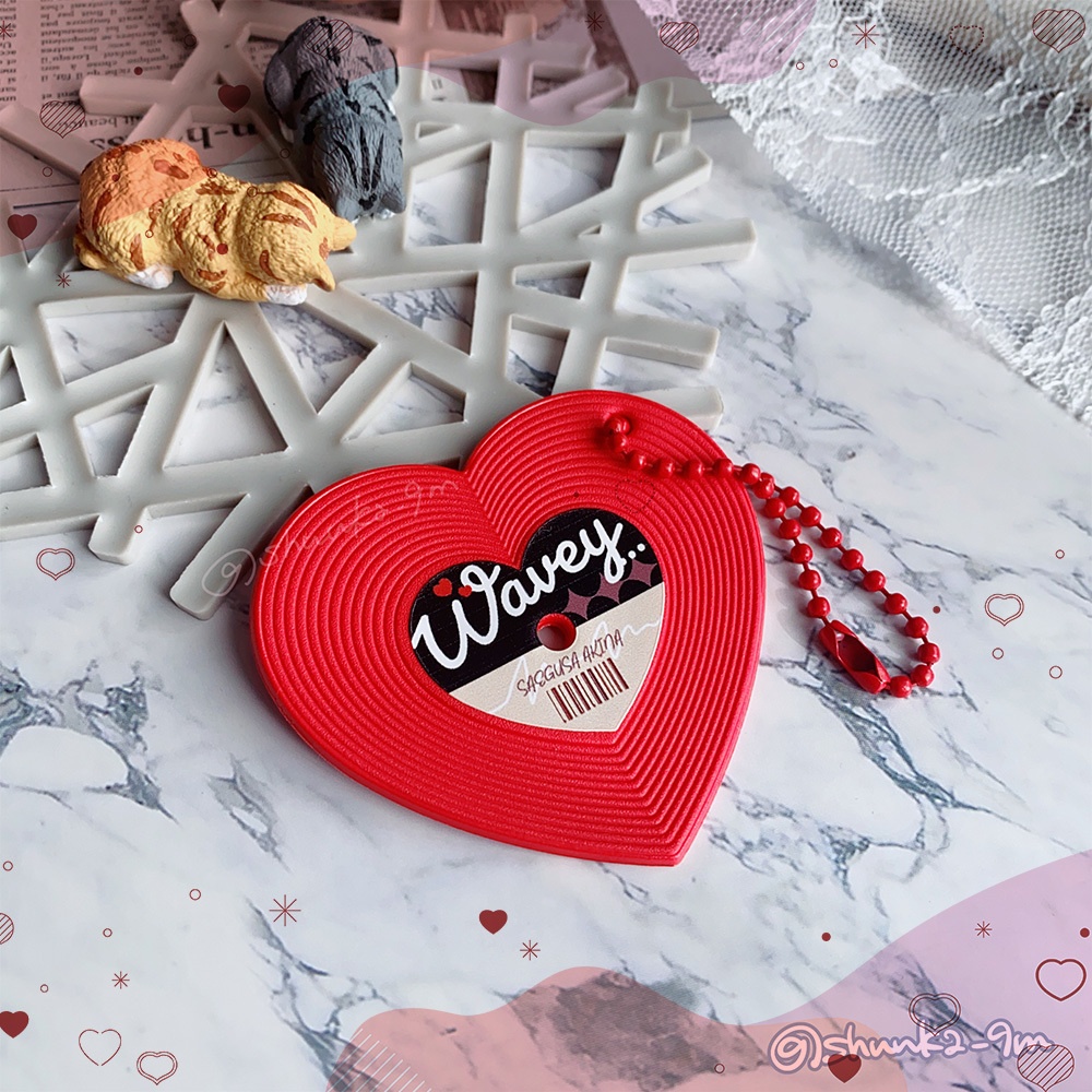 ハート型レコード風キーホルダー