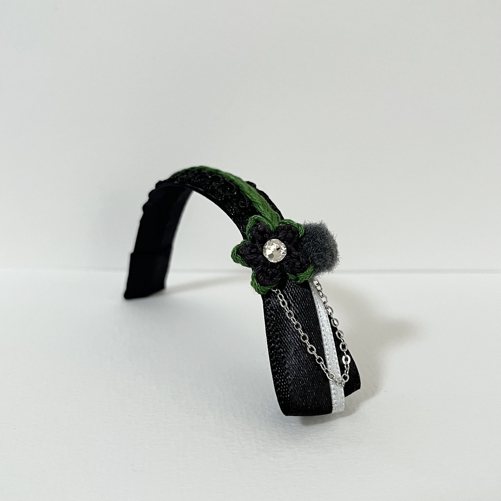 おもちのカチューシャ 稲葉江