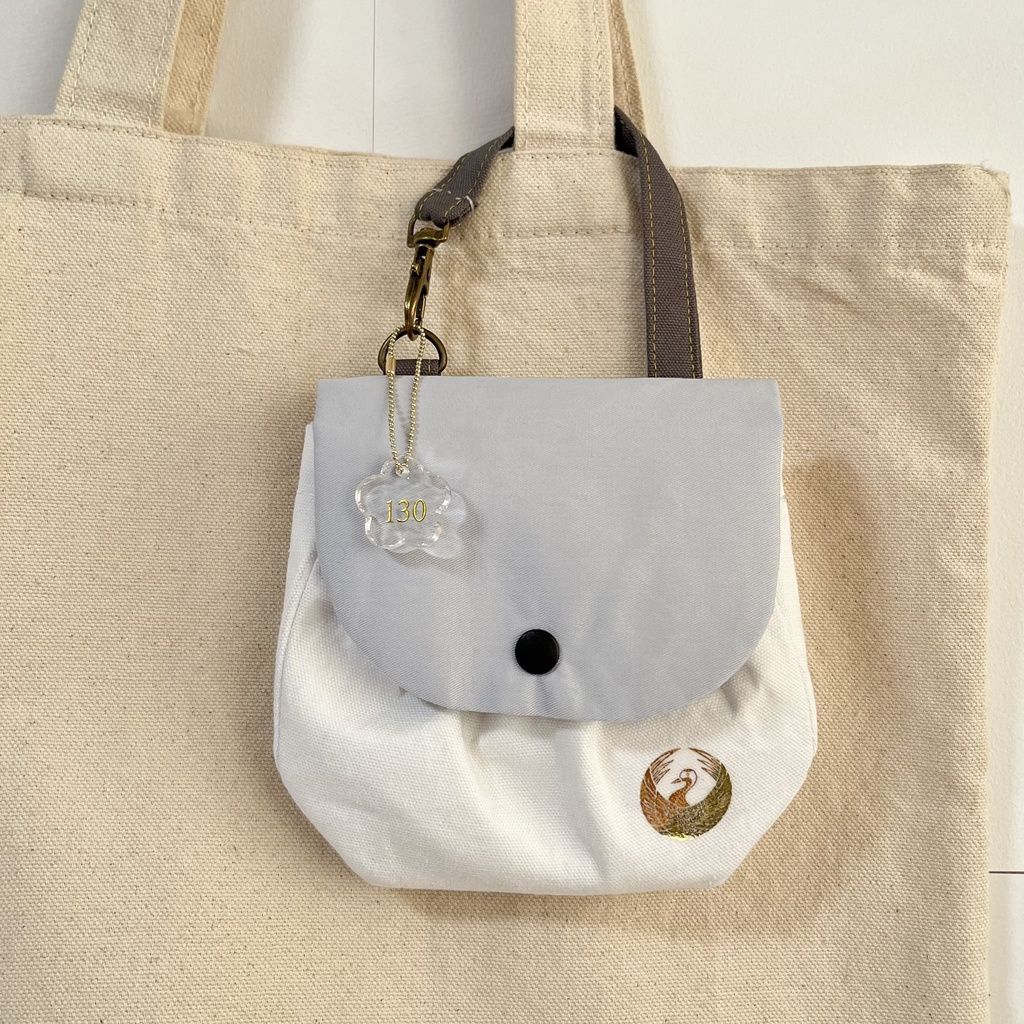 ꒰ 鶴丸国永 ꒱バッグに付けられる! もちミニバッグ