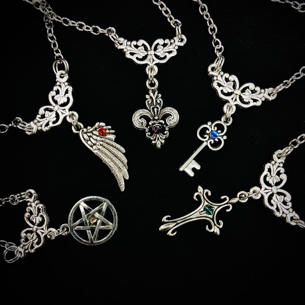 数量限定【xxkist×GiNon】short cardigan