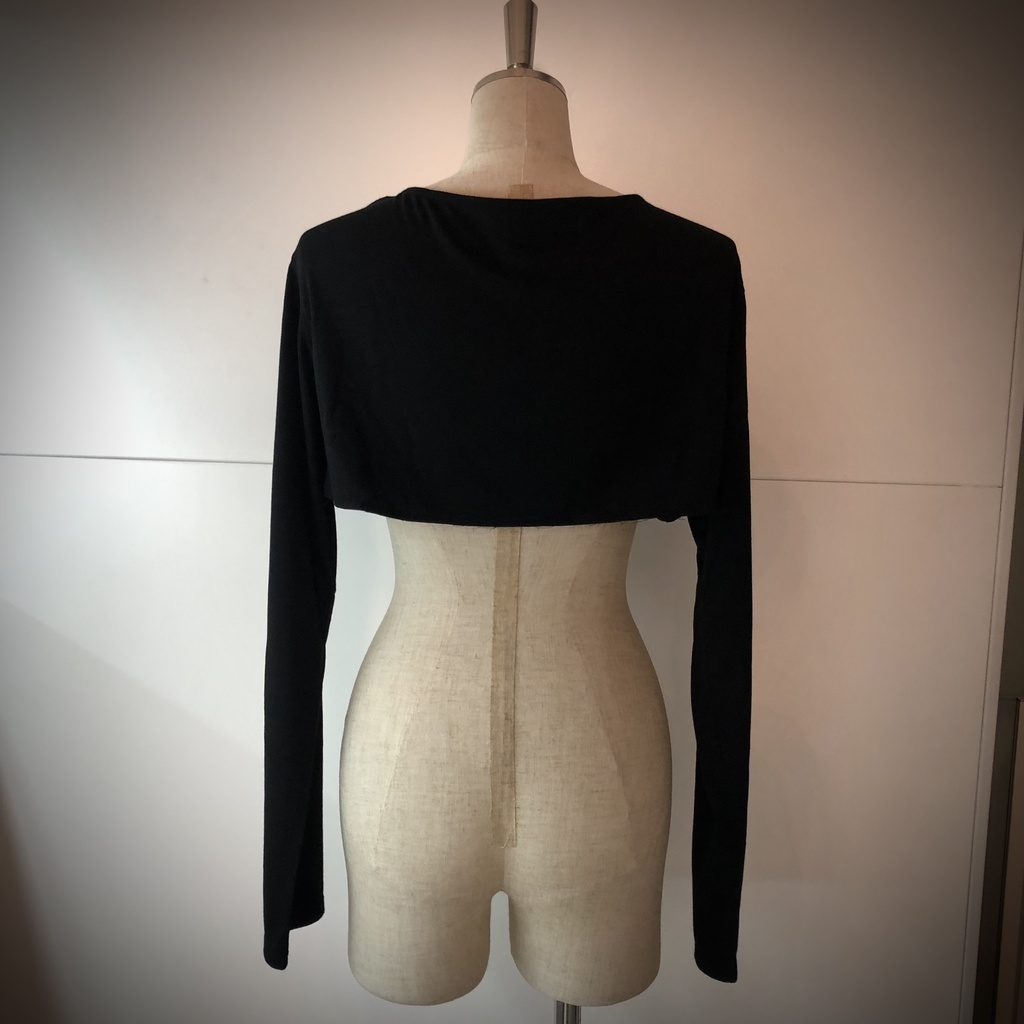 数量限定【xxkist×GiNon】short cardigan