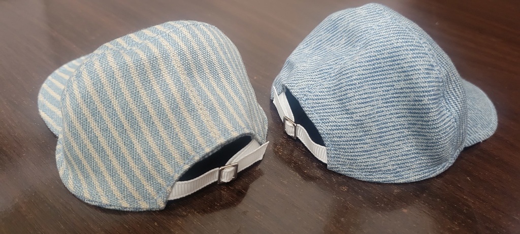 デニム風オーバーオール&キャップ