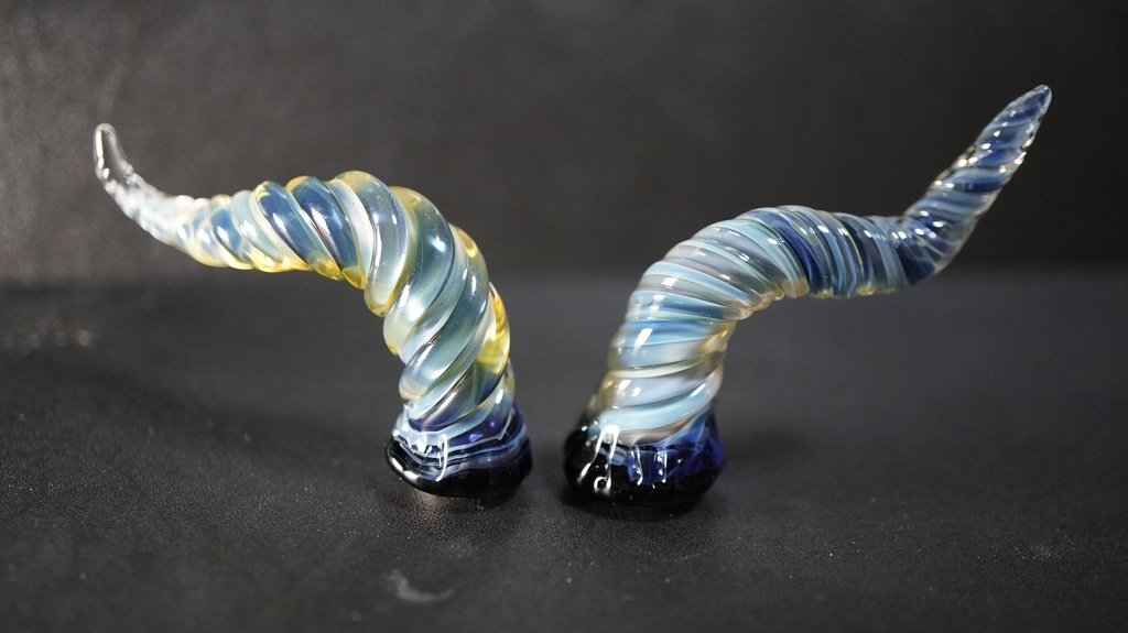 ガラス巻き角 (B品)