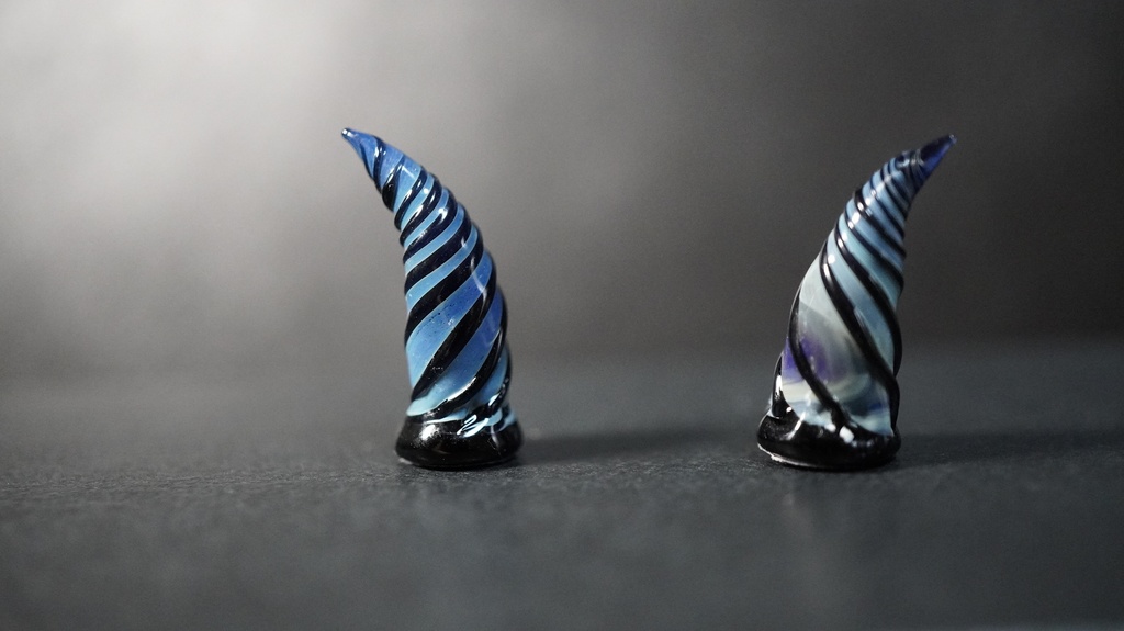 ねじり豆ツノ(青黒)