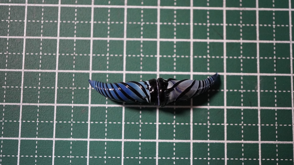 ねじり豆ツノ(青黒)