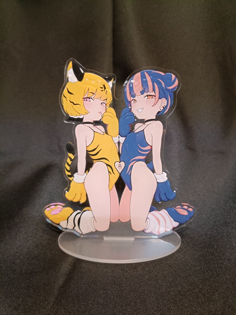 【ナナミヅキさんコラボ】黄虎ちゃんとシャケクマちゃん アクリルフィギュア