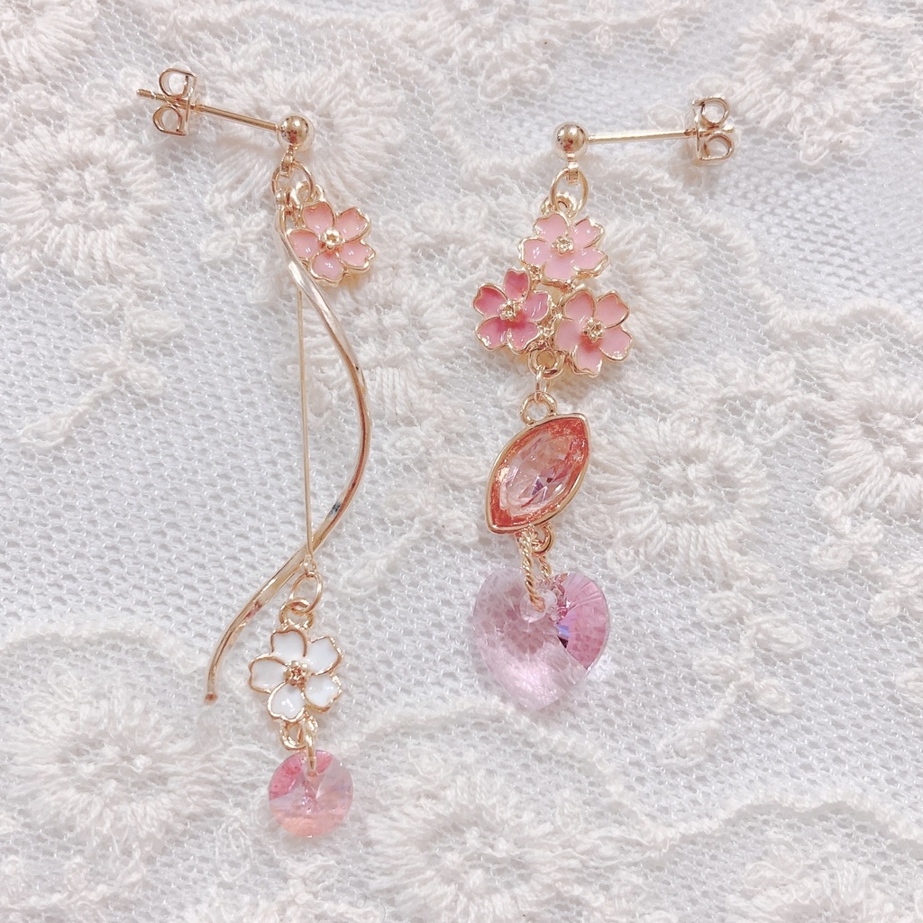 桜のピアス/イヤリング