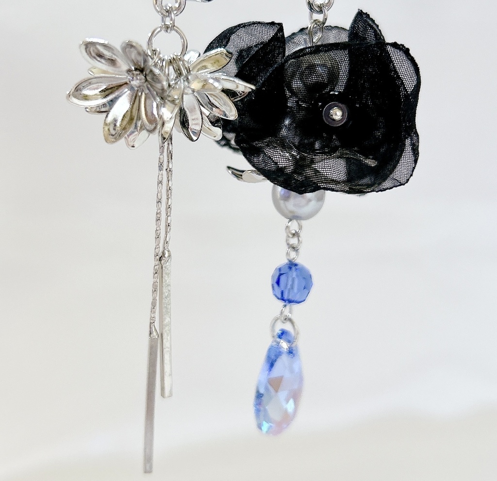 荼毘 イメージピアス/イヤリング