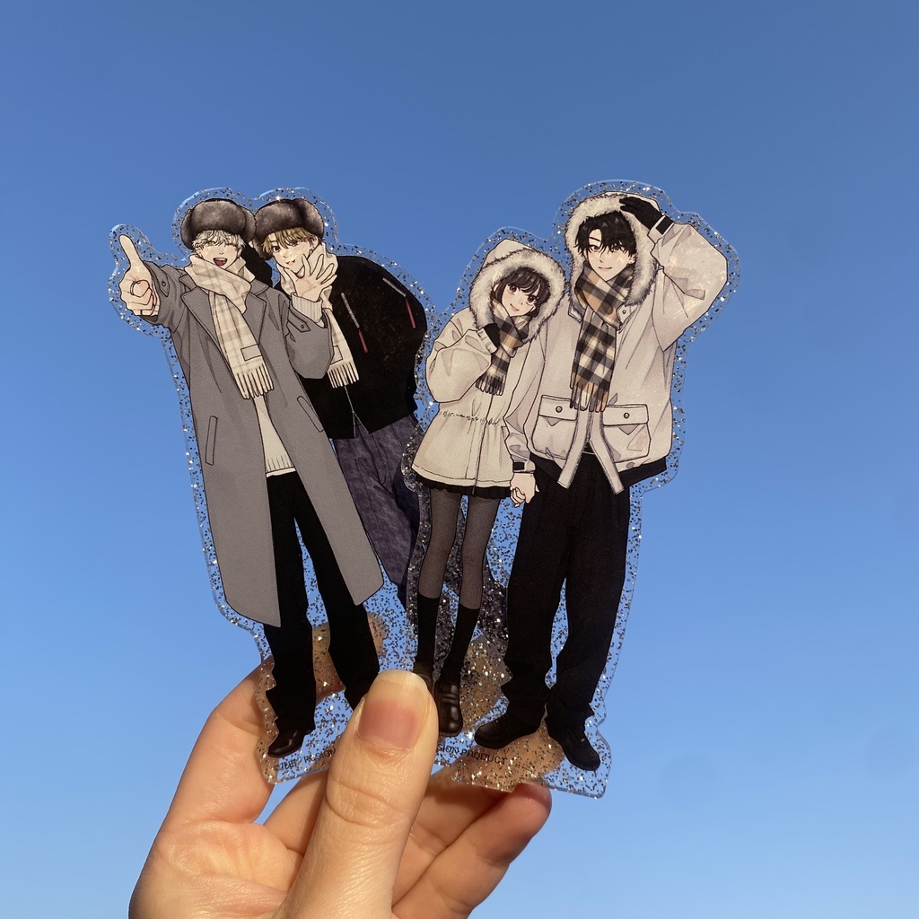 「訳アリ先輩の彼女になりました」銀ラメ入り描き下ろしアクリルスタンド