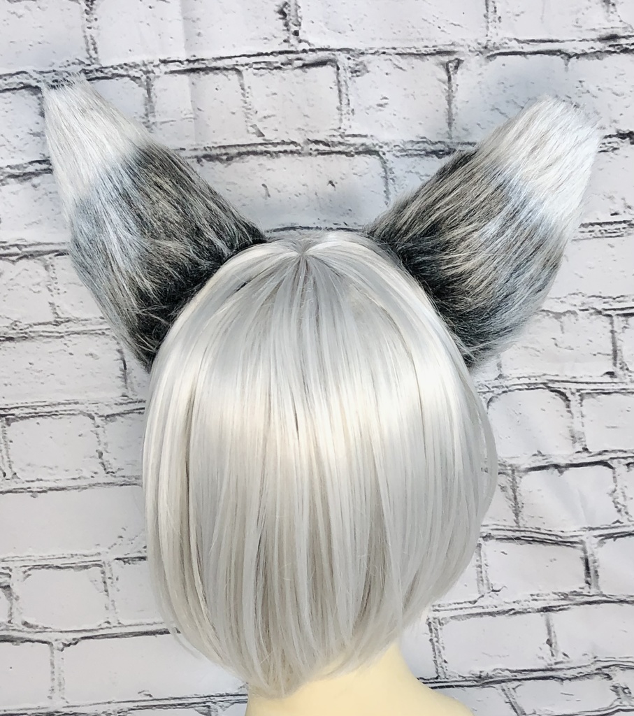 しっぽがぴんと立つ!*銀狐耳&しっぽセット*黒系