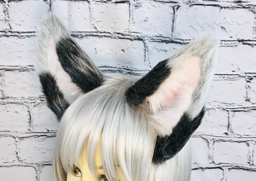 しっぽがぴんと立つ!*銀狐耳&しっぽセット*黒系