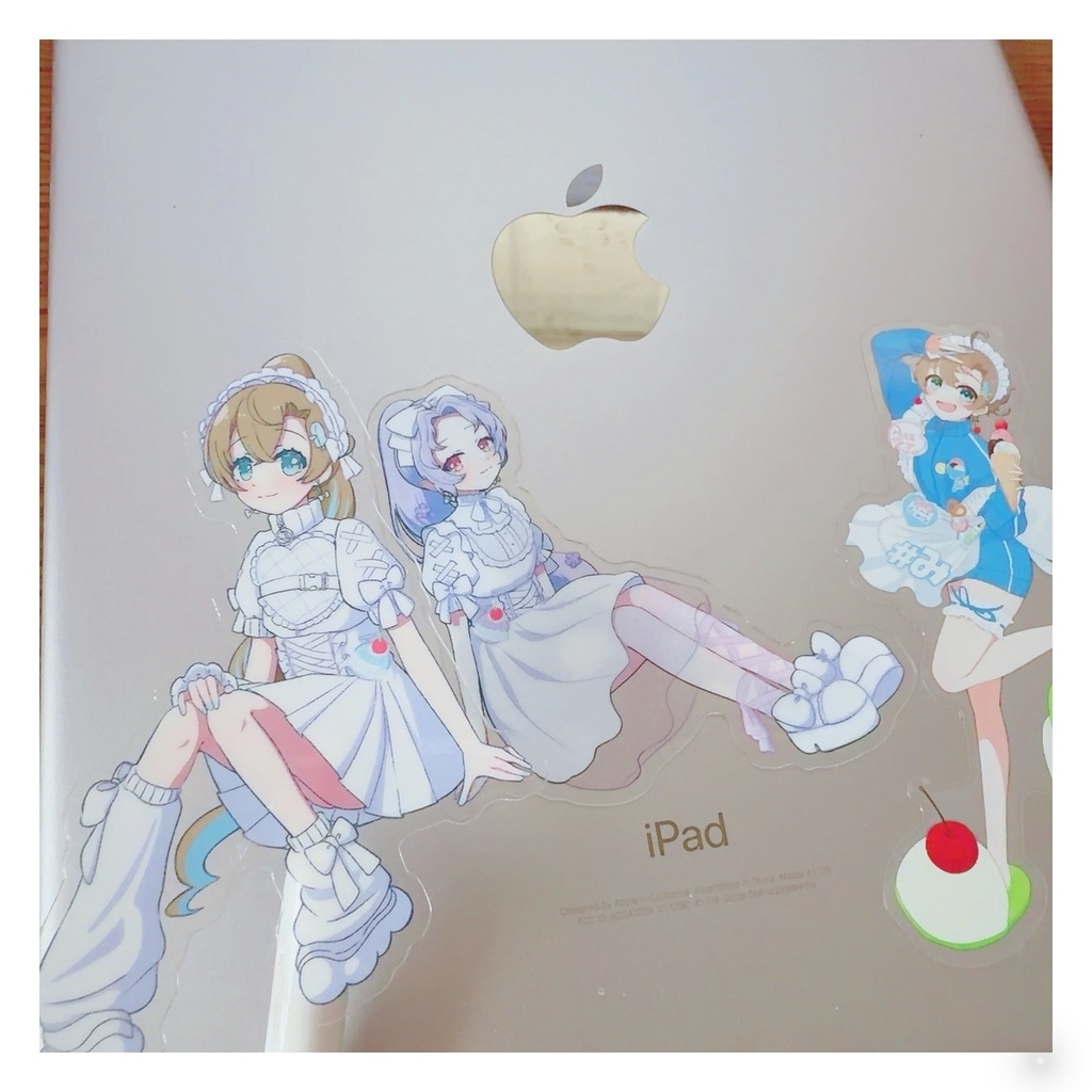 めろんコラボグッズ