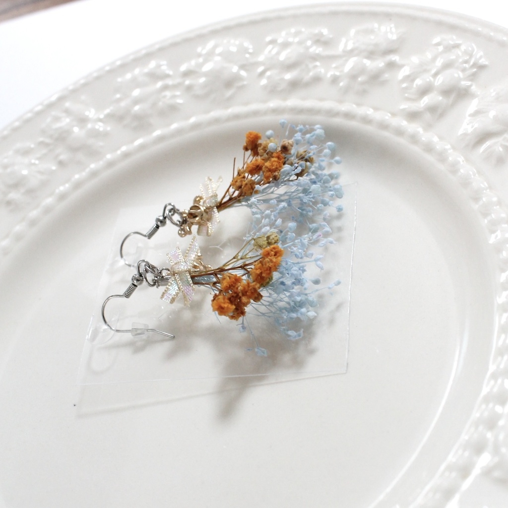 かすみ草のピアス・イヤリング③