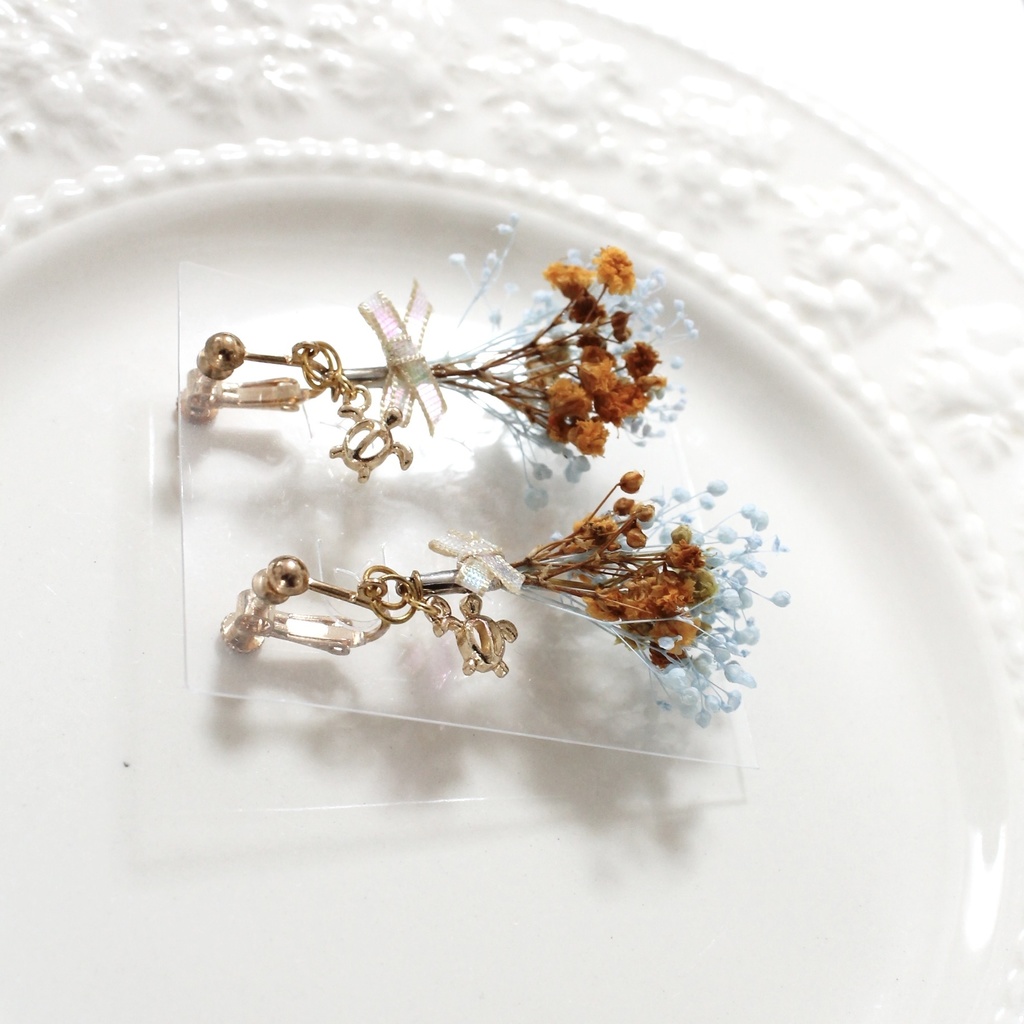 かすみ草のピアス・イヤリング③