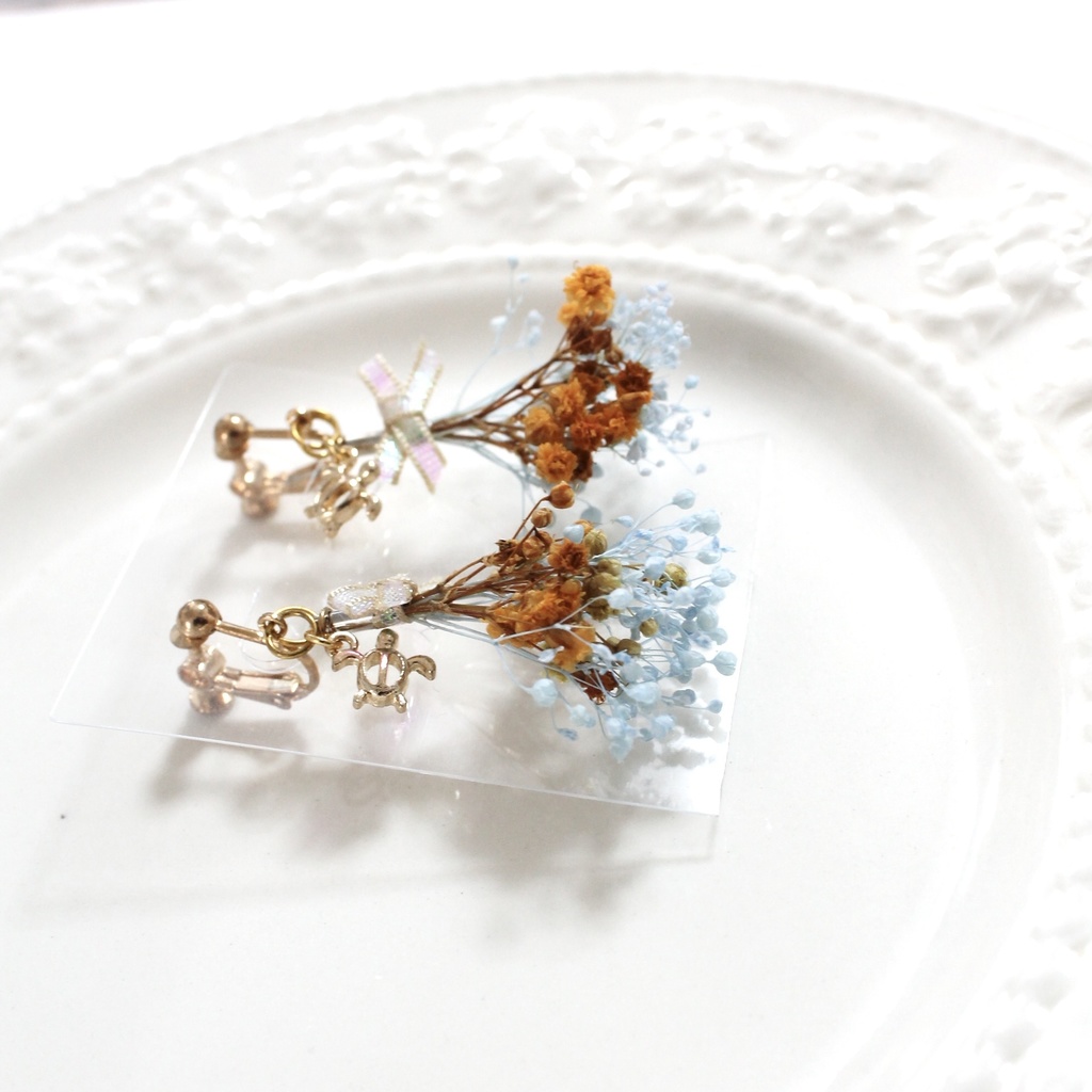 かすみ草のピアス・イヤリング③