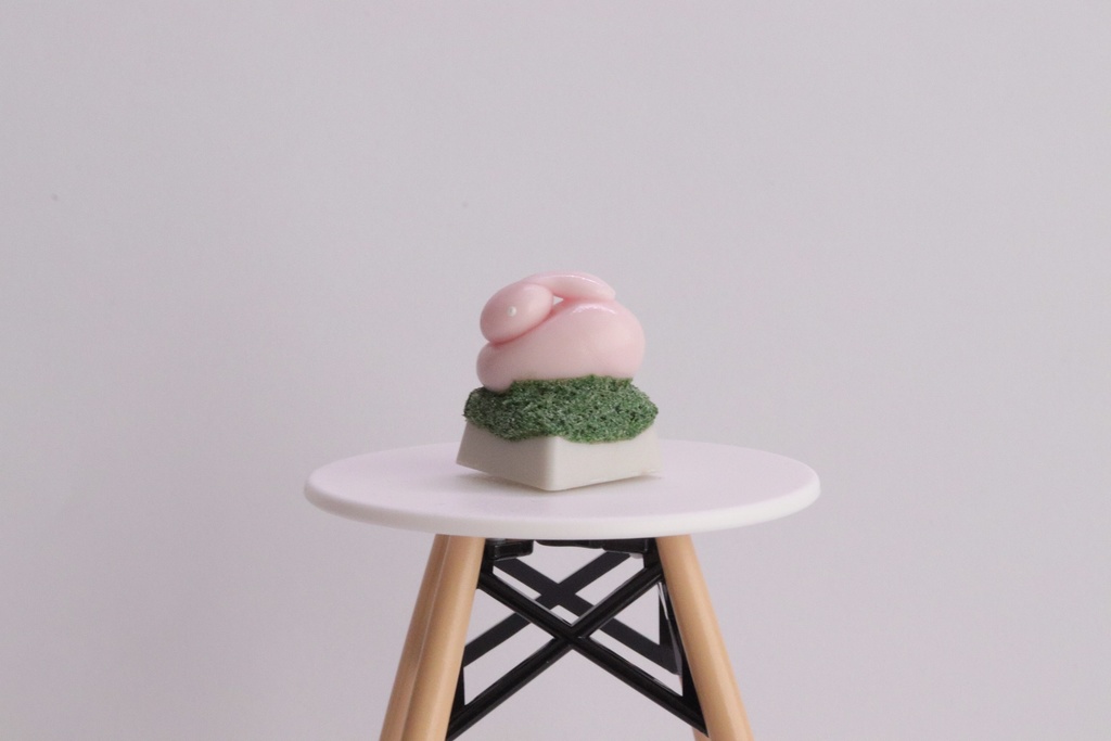 桜うさキーキャップ / Blossom rabbit