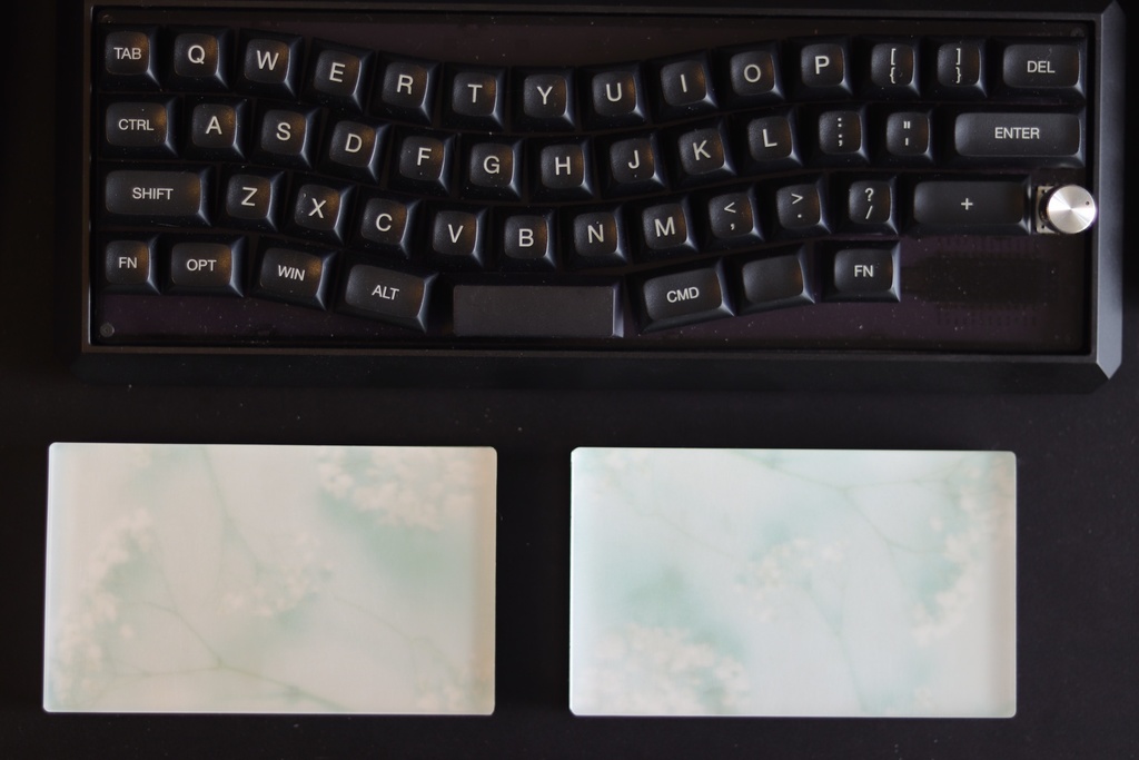 かんたんアクリルリストレスト