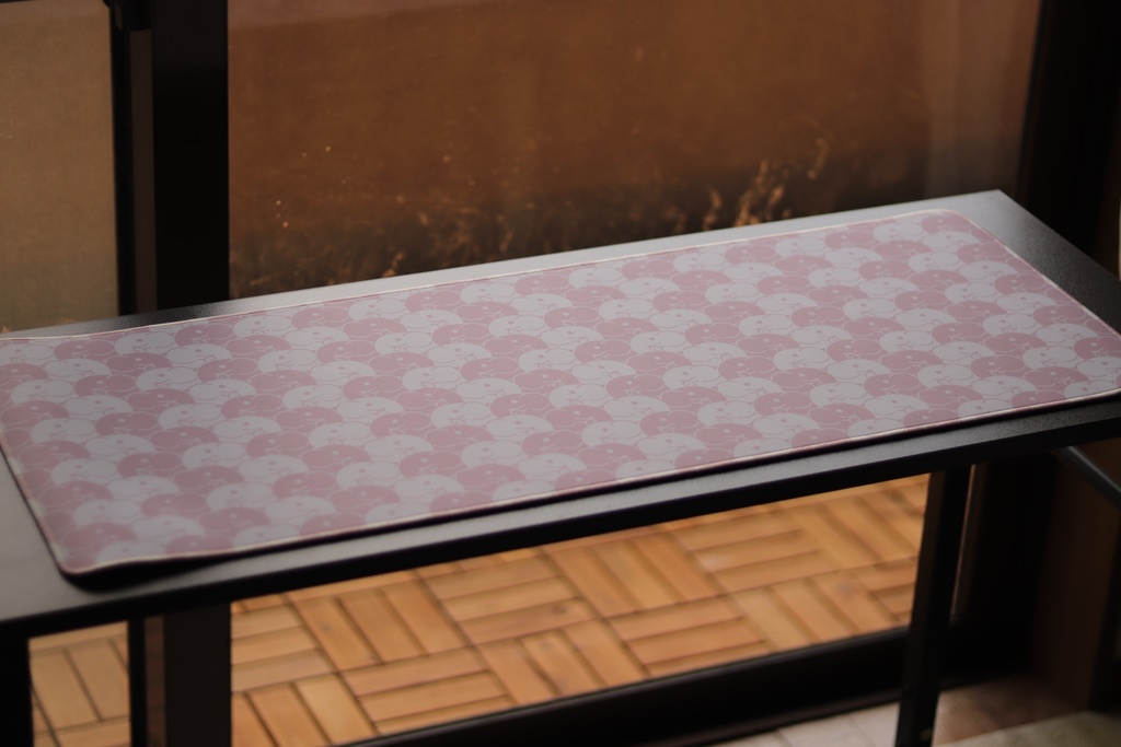 【受注生産】有象無象(右往左往)デスクマット / Riot elephant