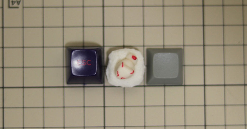 お狐さまキーキャップ / Foxes the messangers of Inari god