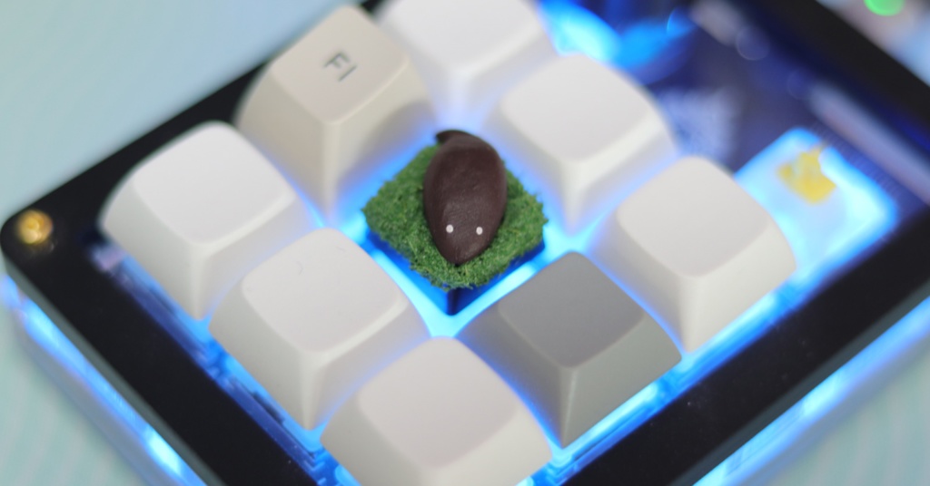 つちのこキーキャップ / Tsutinoko the mythical snake