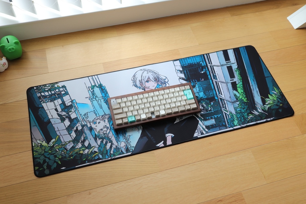 世界の終わりに君と旅する デスクマット(AIイラスト) / After world