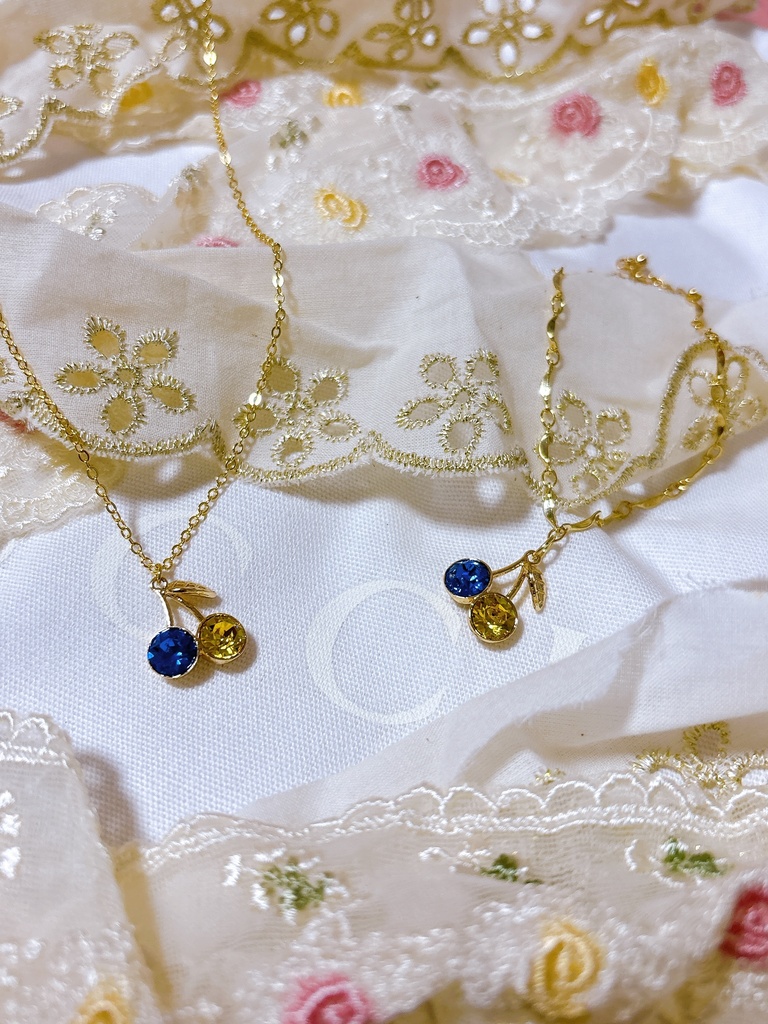 青黄　さくらんぼ　ネックレス　イヤリング　ブレスレット
