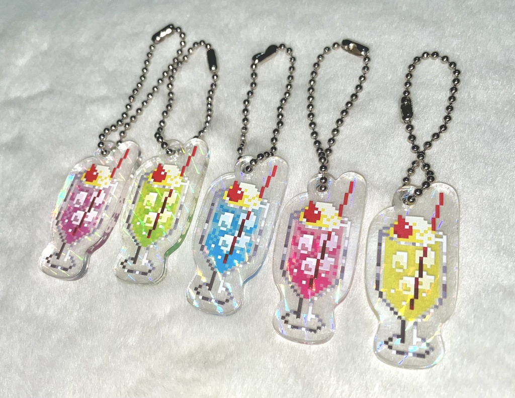 シュワシュワクリームソーダアクキー