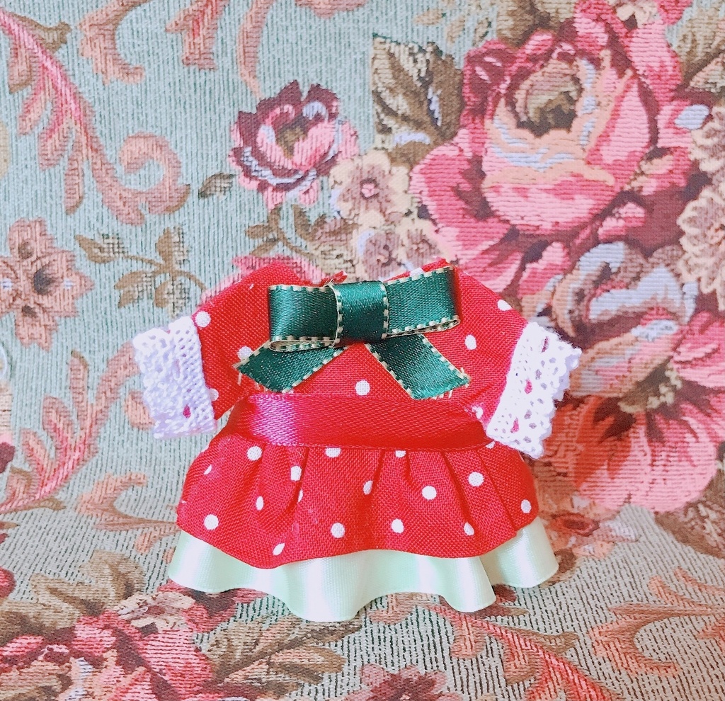 いちごドレス お花のヘッドドレス付き