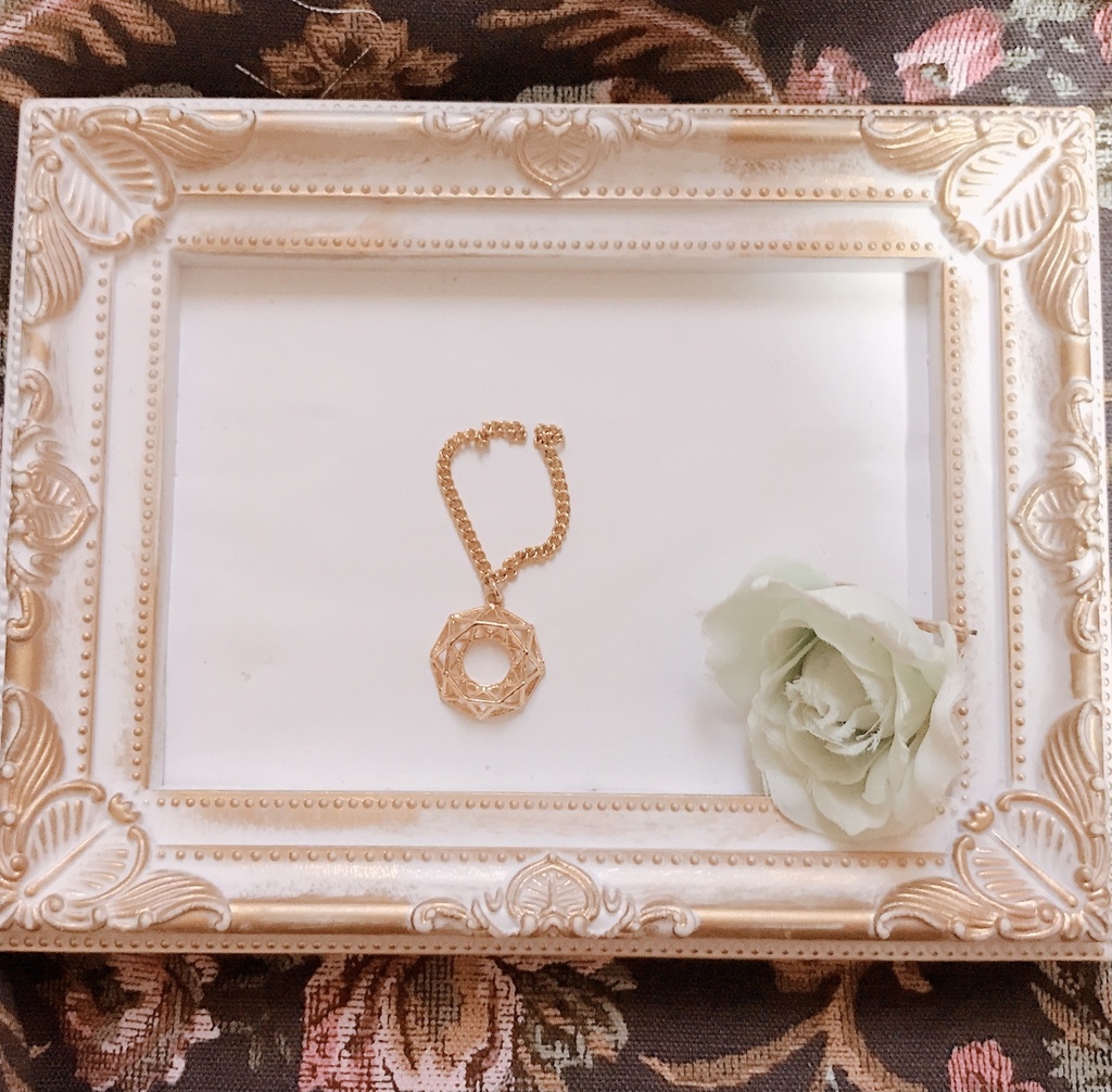 ハゥンドトゥース柄の冬コート