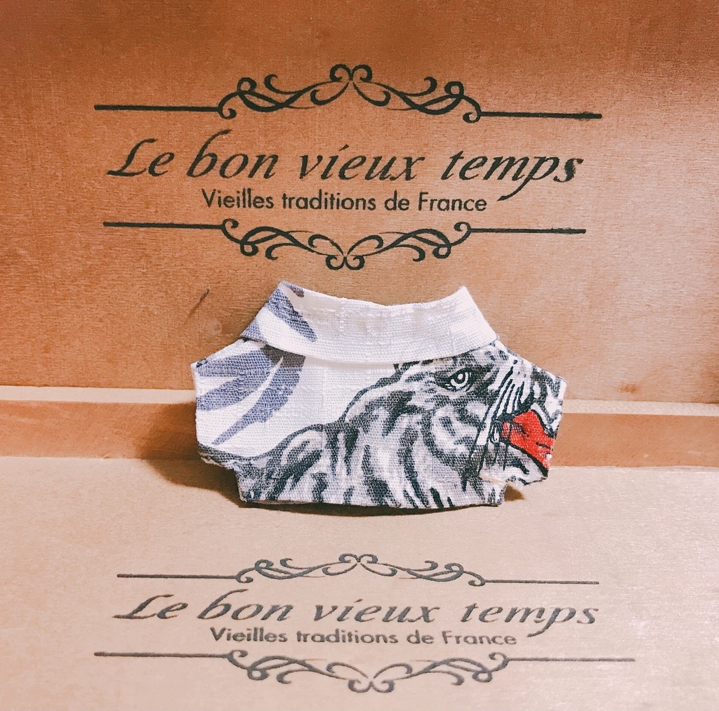 ホワイトタイガーシャツ(10、12cmぬいちゃん用)