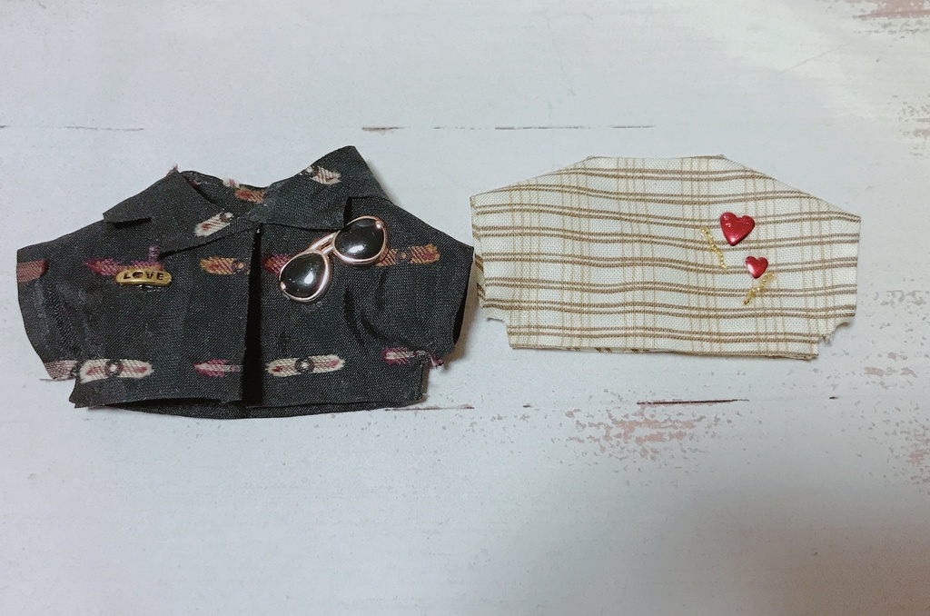 ラブサングラスシャツ(10〜12cmぬいちゃん用)