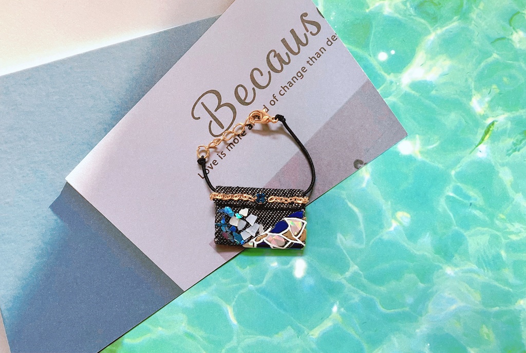 海のゆらめぎ鞄