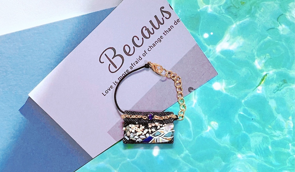 海のゆらめぎ鞄