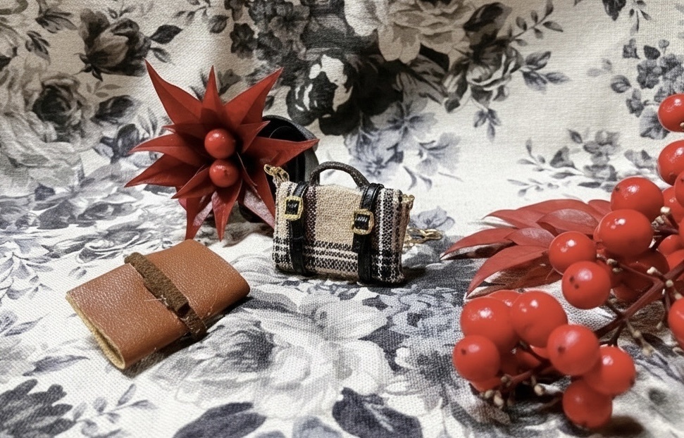 トランク風ポシェット