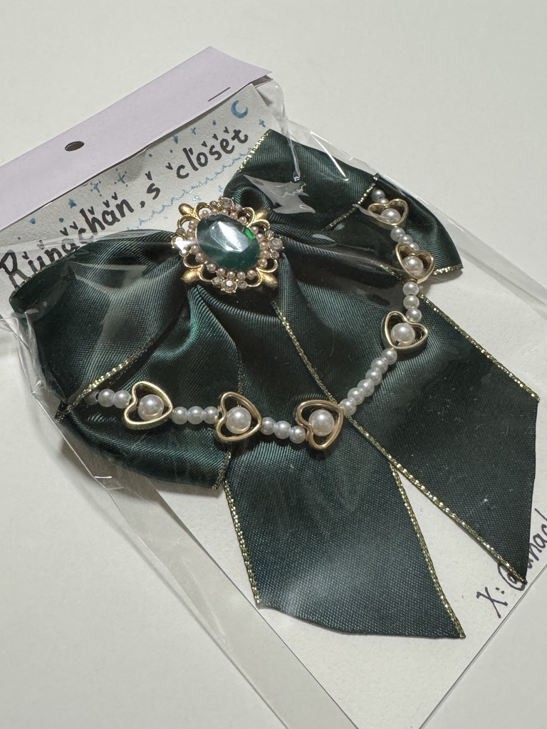 Velvet Green(リボンブローチ)