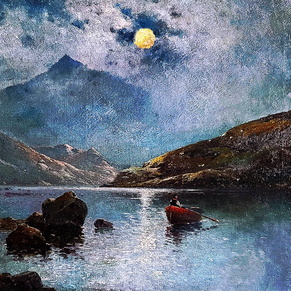 月明かりに照らされる釣り人たち