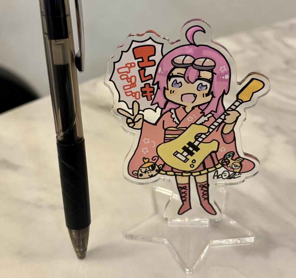 描き下ろし伊谷さんアクリルスタンド