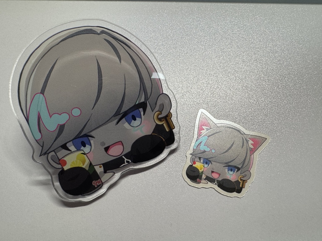 寝そべりインドラ様アクリルクリップ