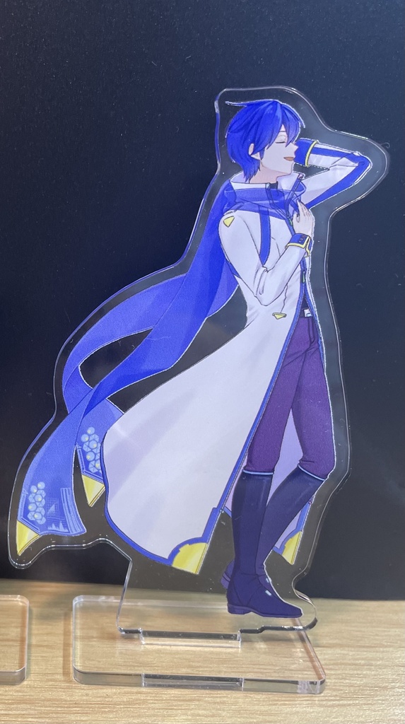  透けるKAITO、MEIKOアクリルスタンド　横向き着色ありver. ※2026年2月末発送