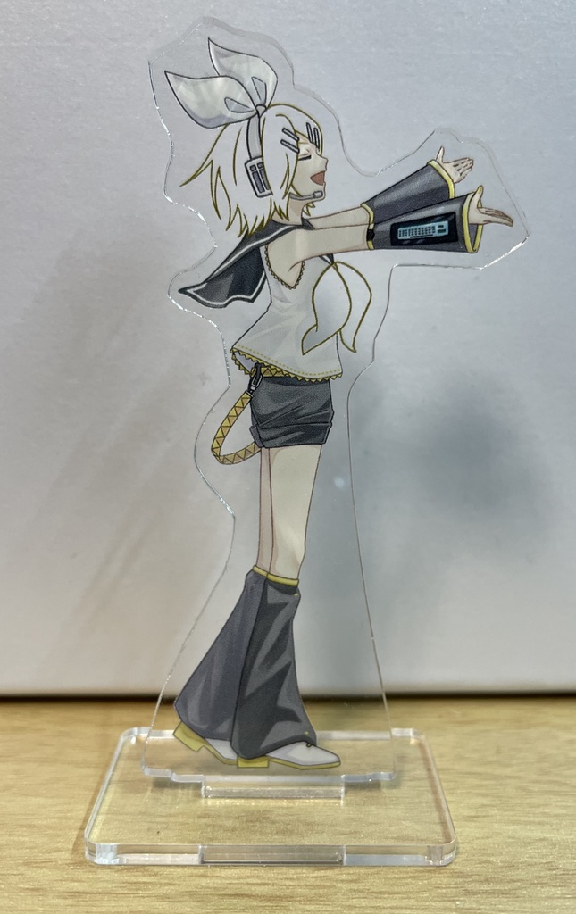 【#CRYP透ズ】透けるアクリルスタンド クリプトンズ